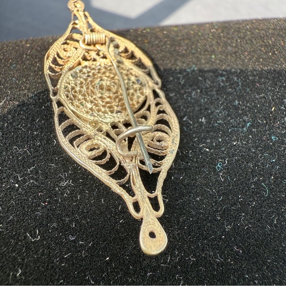 Vintage Silver Egyptian Filigree Gilt Heart Brooch in Filigree Design - Picture 4 of 12